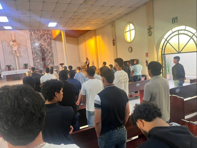 Bendicen el camino de Vaqueros: Misa de encomendación en la Parroquia San Felipe de Jesús